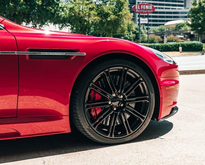 Aston Martin DB11 Buy Sell